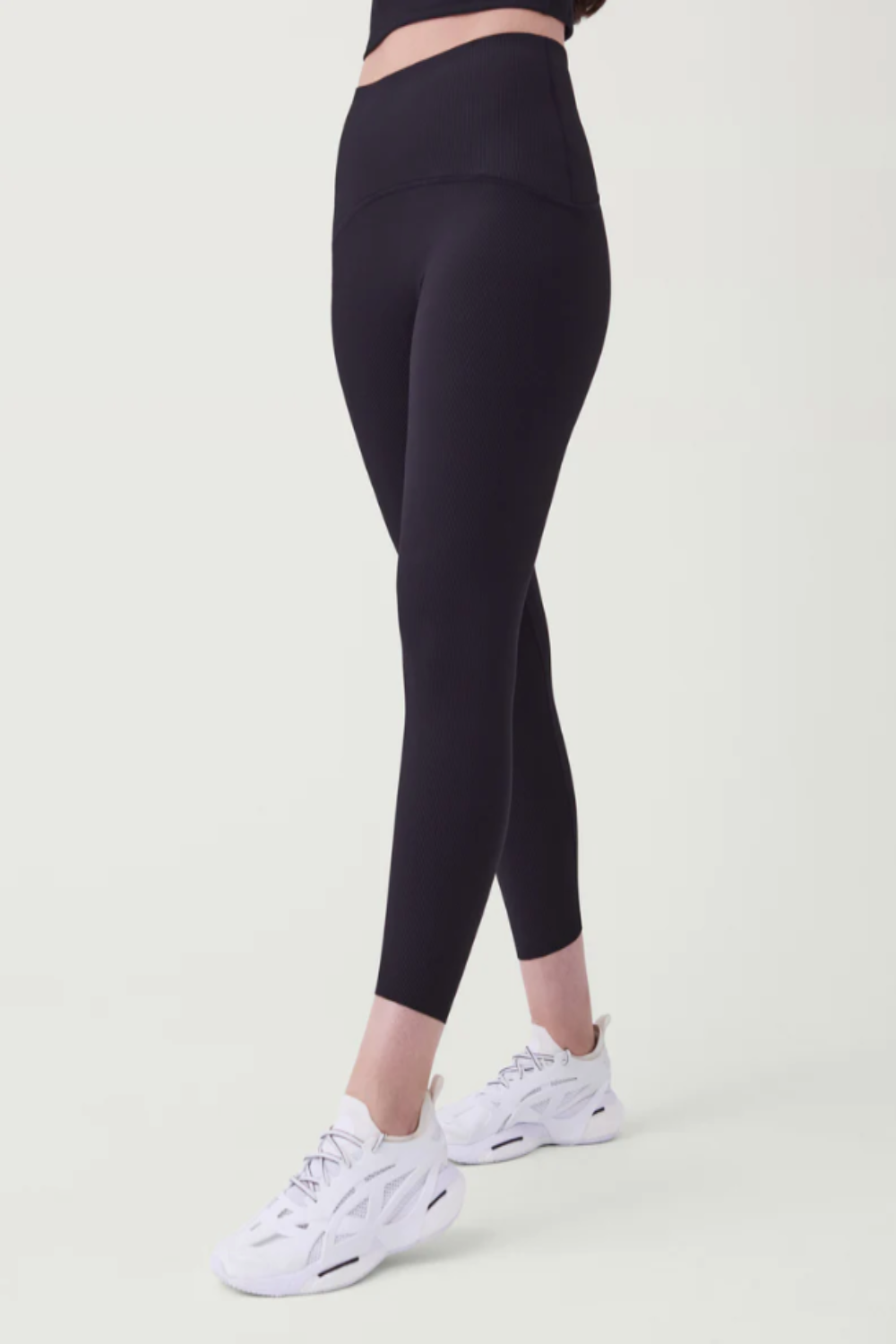 Spanx Contour 7/8 Leggings in Black