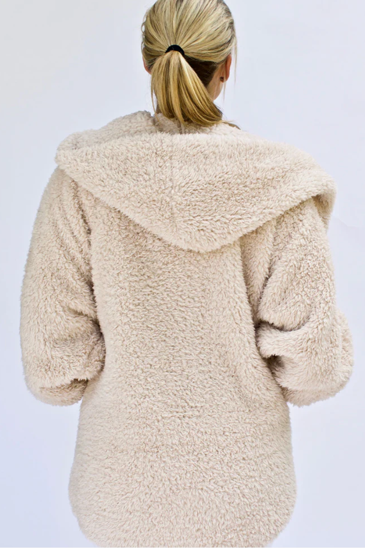 Nordic Beach Body Wrap in Fluffy Frappe