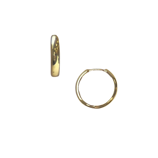 18mm Huggie Hoop Earrings in Gold