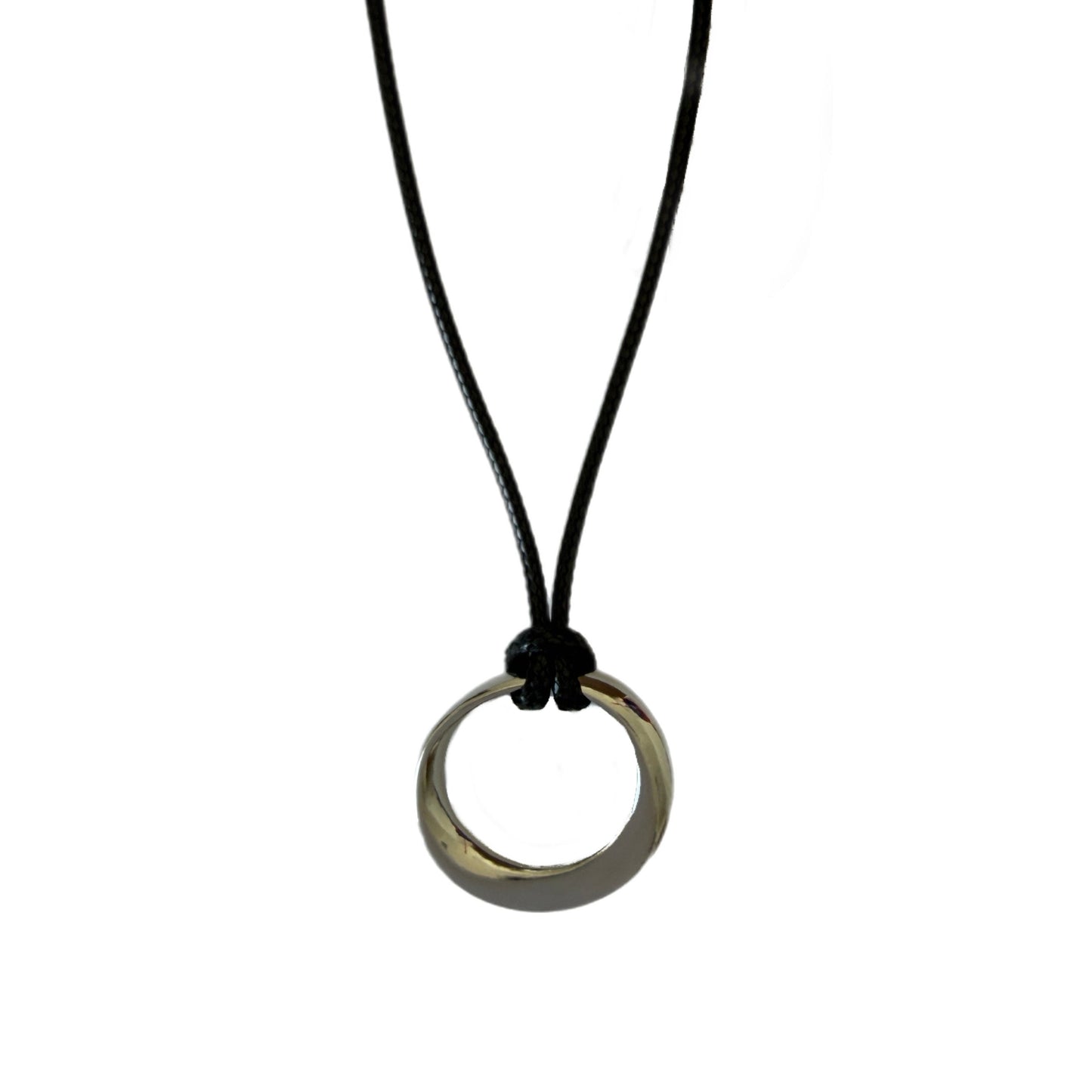 Large Round Ring Cord Necklace in Silver