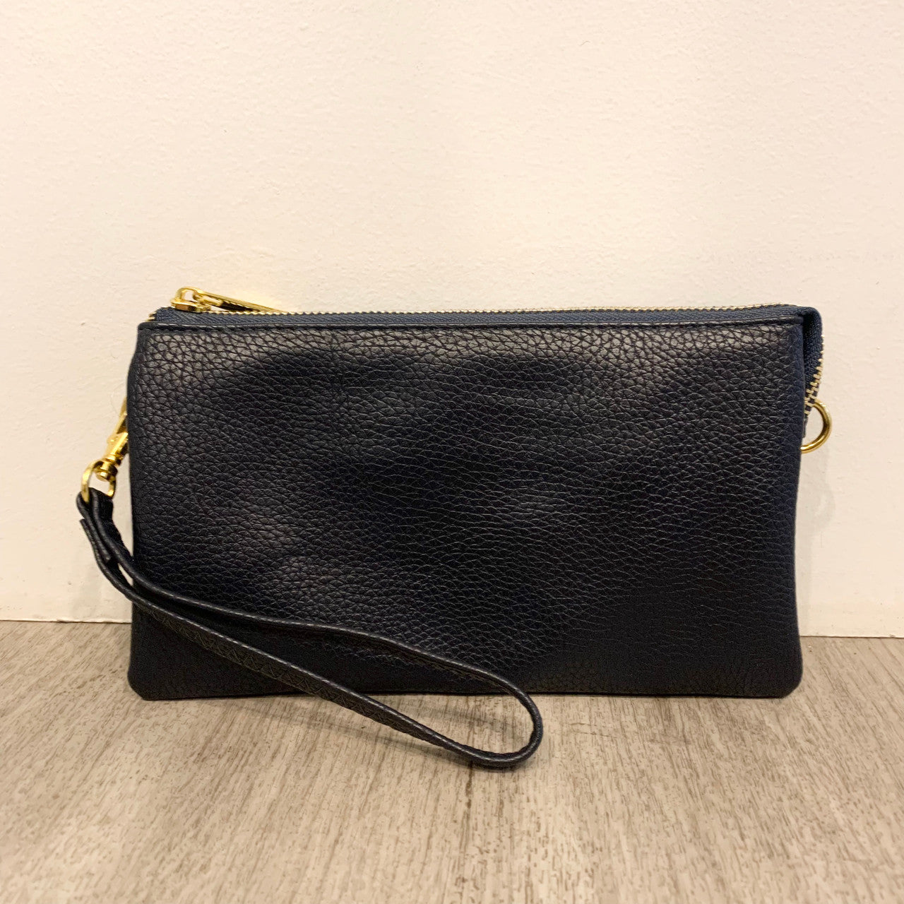 Perfect Core Clutch Navy